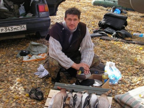 Иваси с добычей.