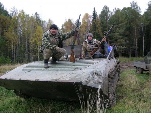 Так передвигались по Томской тайге.(Бездорожье не преграда)