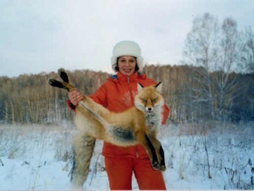 жене на воротник