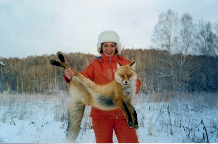 жене на воротник