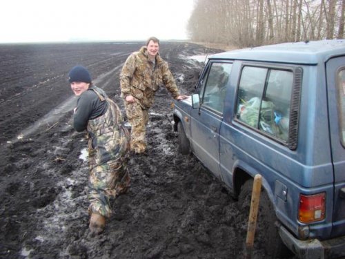 Весна 2008: Мой сын и кум в чернозёме