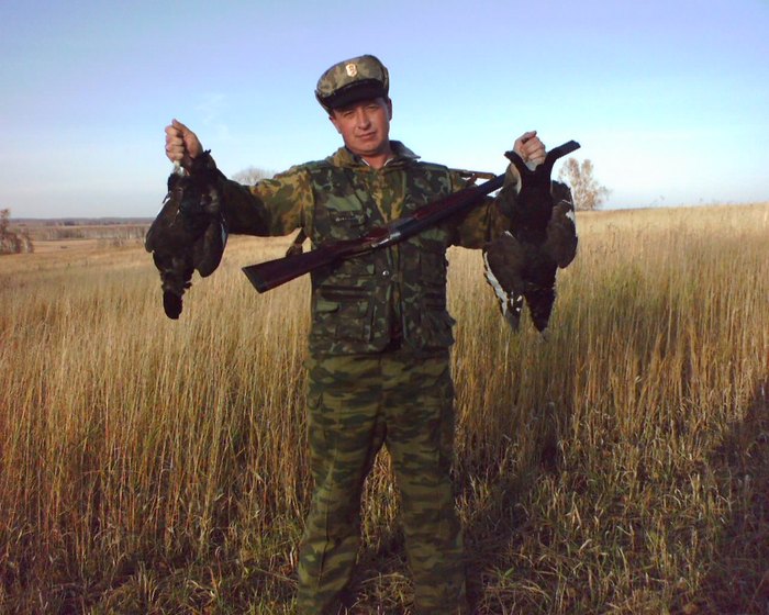 Есть ещё косач на сибирских полях...