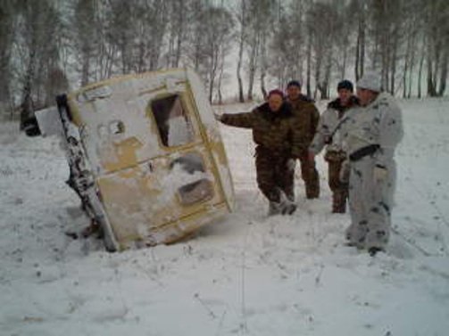 вот так вот охотились... парковка... на каком японце так получиться?!))) 