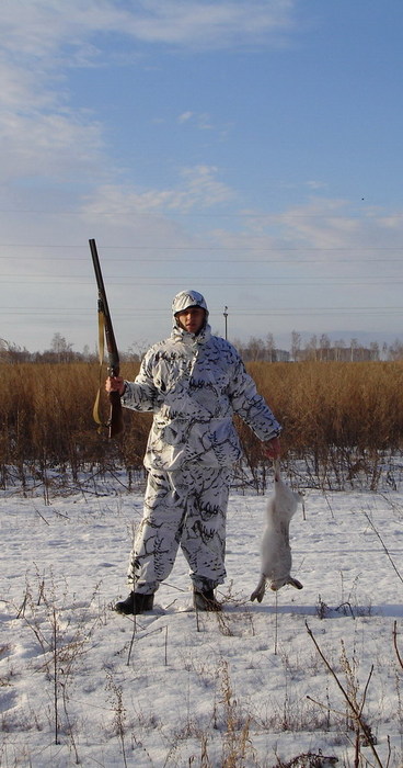 Я и русак весом 5,8кг (10.12.08г. Татарский район)