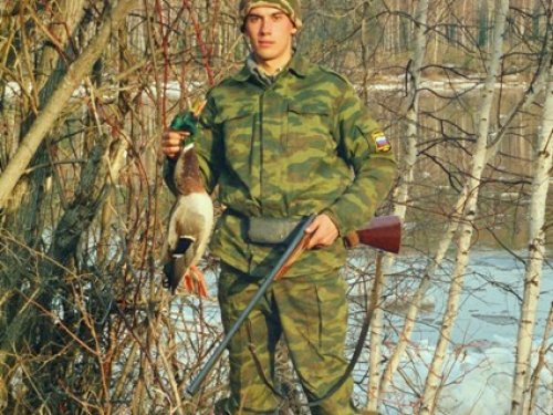 Первый трофей из новенького ружья. Весна 2004 г.