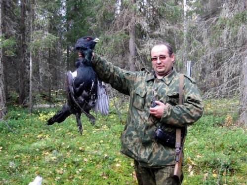 С глухарем