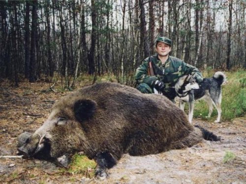 Племянник Муса, с трофеем!