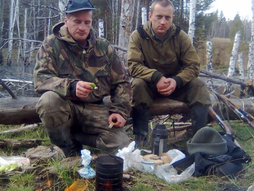 на привале