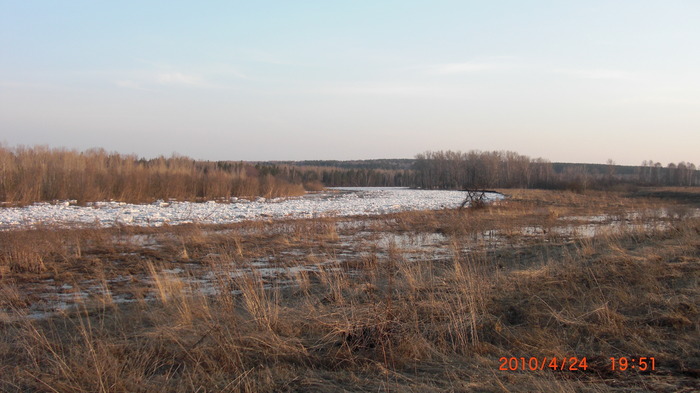 Ледоход на реке Бердь