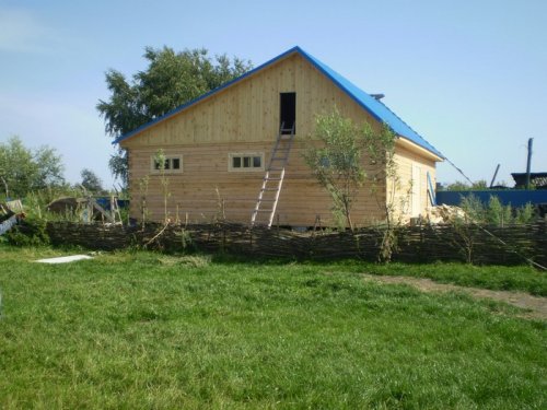 новая конюшня готова
