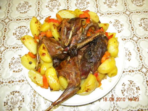 Косач с овощами запеченый в духовке.