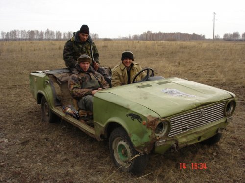 На Алтае тоже с транспортом не заморачиваются.