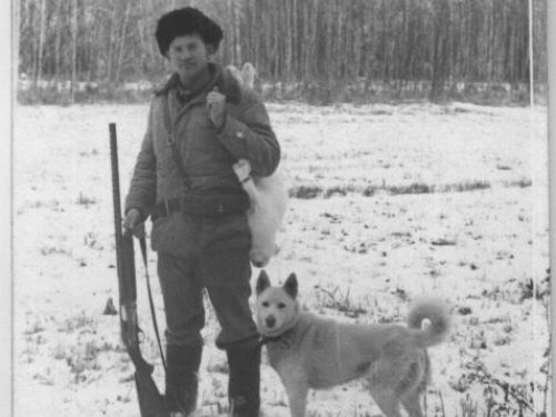 Это наш отец, примерно 1980-й год
