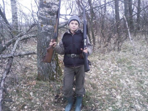 Зайцы ушли на дальний кордон...