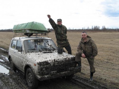 прорвались на поля