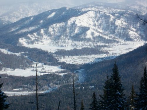 Родное село вдалеке. 