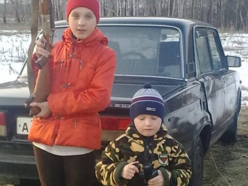 Весна 2010.Мой сын и племяница.