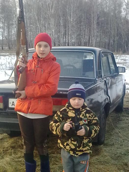 Весна 2010.Мой сын и племяница.