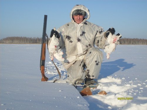 в праздники новогоднии не пропустил не одного дня.