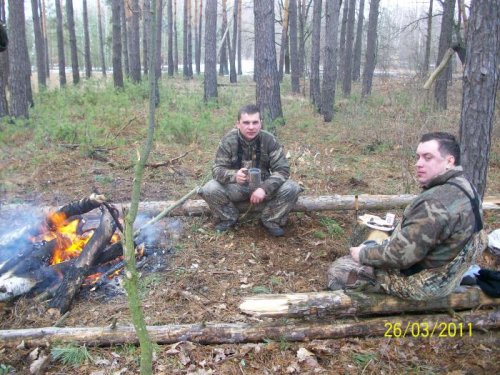 На привале