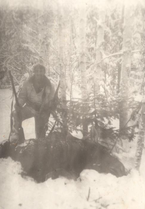 Еще  один.....,  брали  скрадом....