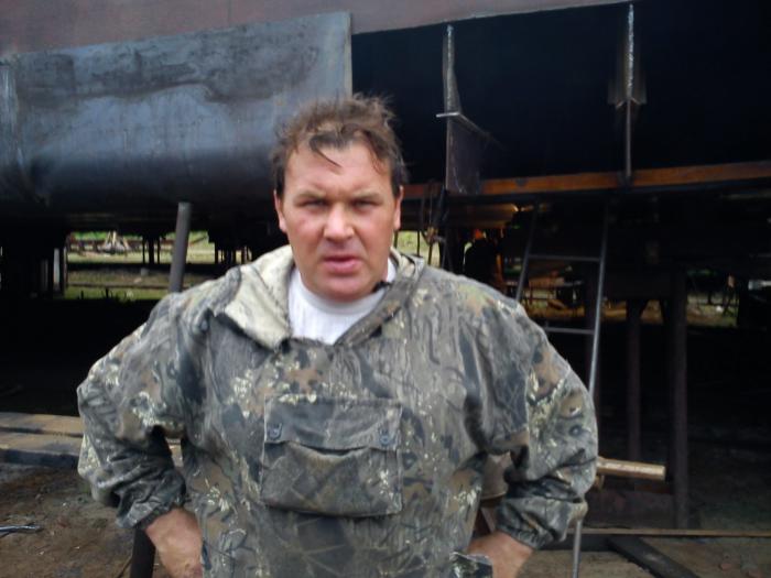 зарабатываю деньги на патроны,устал!