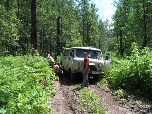 Кроме него - только трактор!