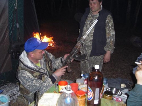 С друзьми за весенним гусем.