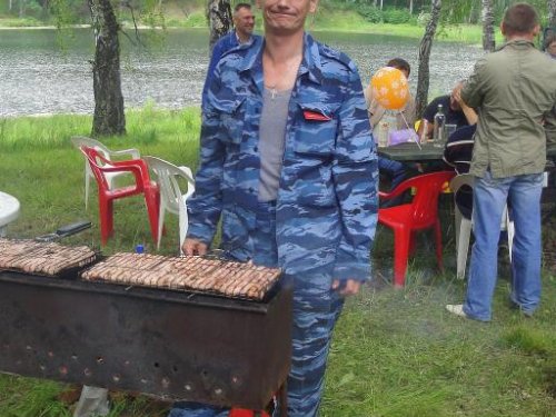 Усталая, но довольная улыбка повара