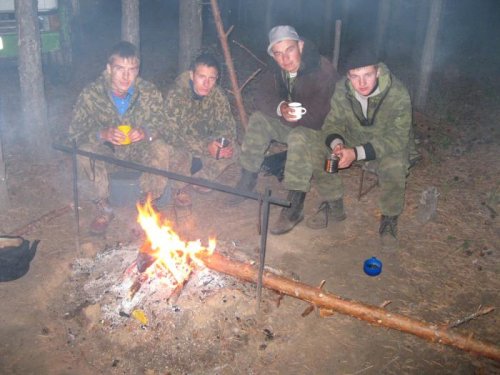 а тут уже братишка 