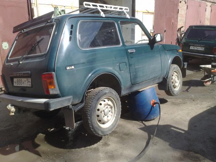 домкрат.1.5 тонны. буржуйский!