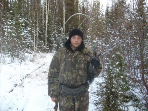Первая добыча молодого охотника.