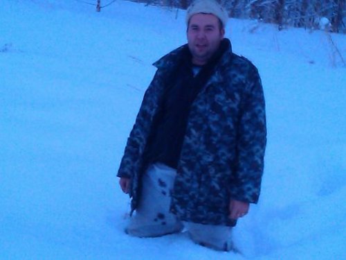 скаут показывает сколько снега в морозовском.. 