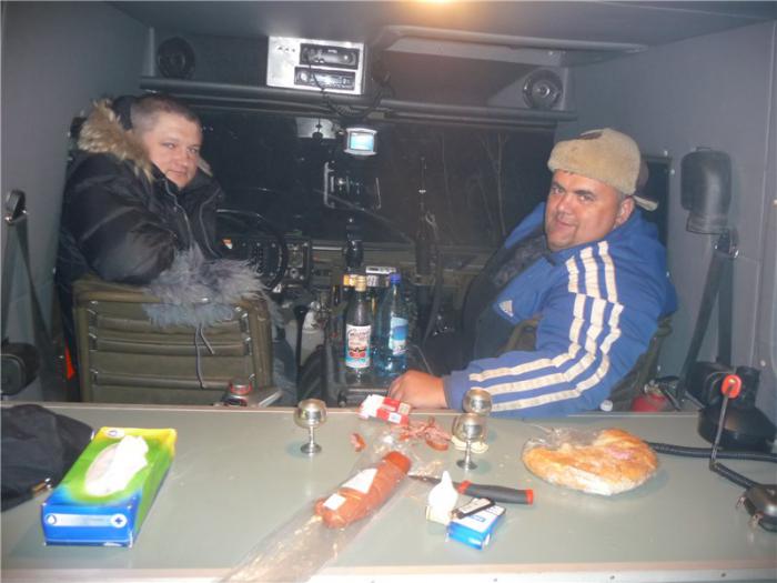 Машина едет на только на допинге.