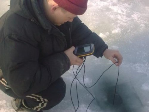 приобрели эхолот