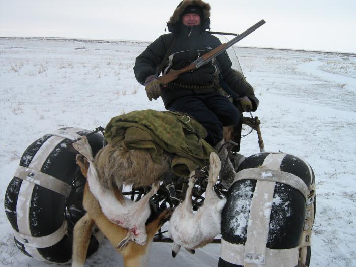 по снегу да на мотаке
