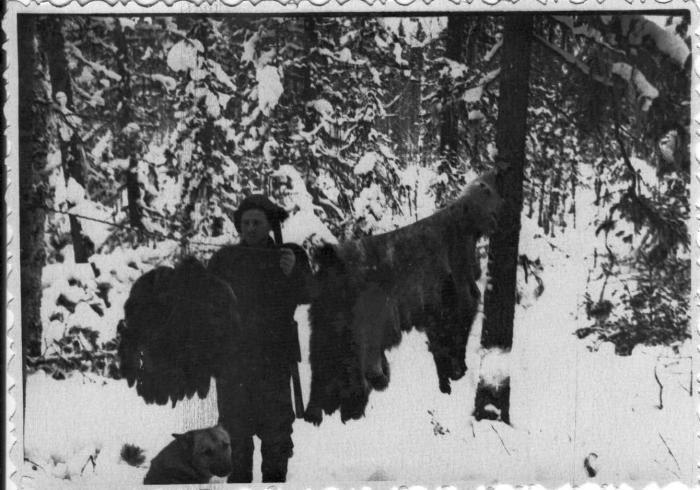 Батин альбом. Итоги охоты - 18 соболей, 3 мишки.