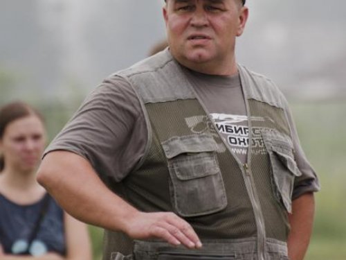 Пацана вот такого не видели?