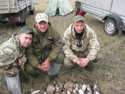 первая зорька...
