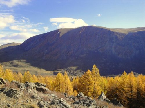 Где-то в горах