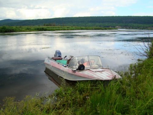 на ангаре