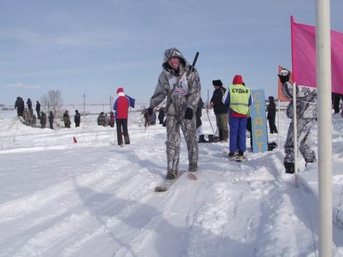 02.03.13г. с.Улыбино, НСО. Сережа побежал)))