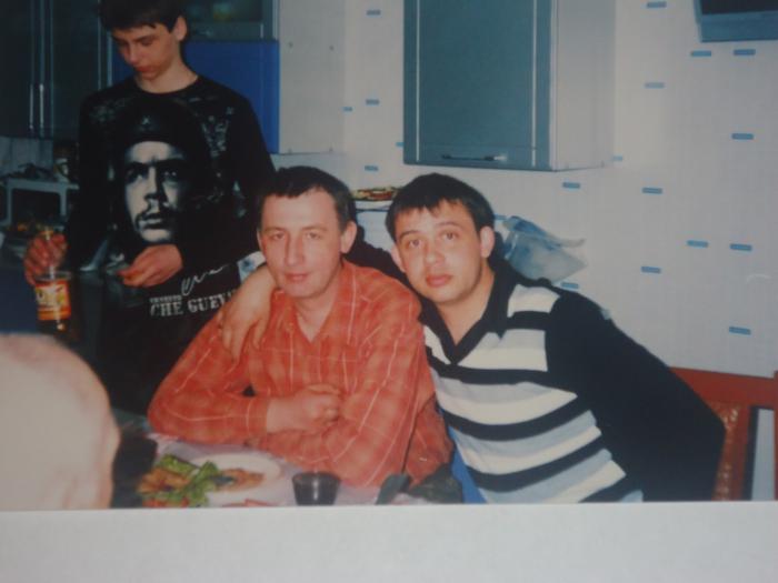Мой братка ЕмПаН и Я ЕЛН.