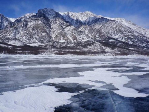По льду священного Байкала 1