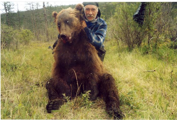 я его наказал.