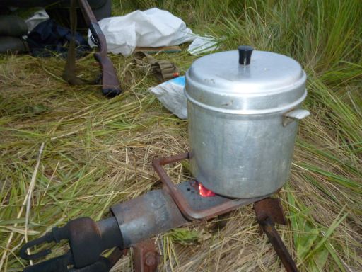 Всепогодная  походная кухня.