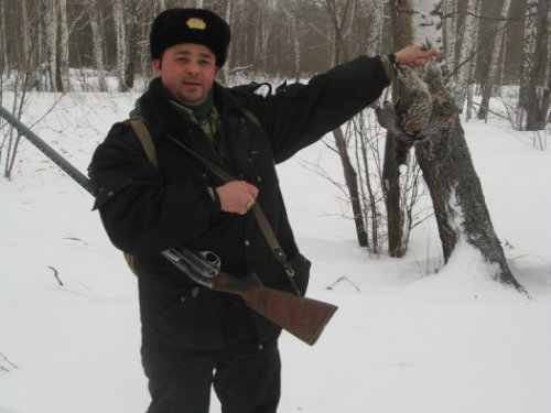 Пару взял