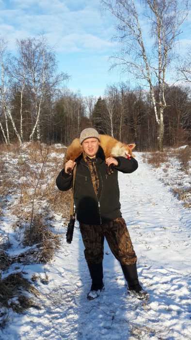 Плутовка на воротник