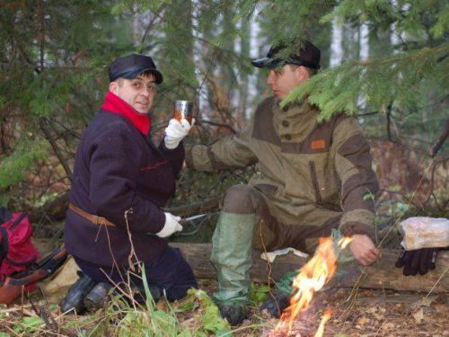 война- войной, а обед по расписанию!