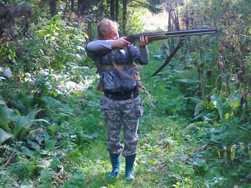 Доча,примерка папиного ижа прошла удачно!